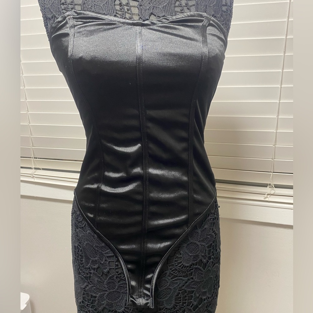 Elegant Black Lace Women's Bodysuit